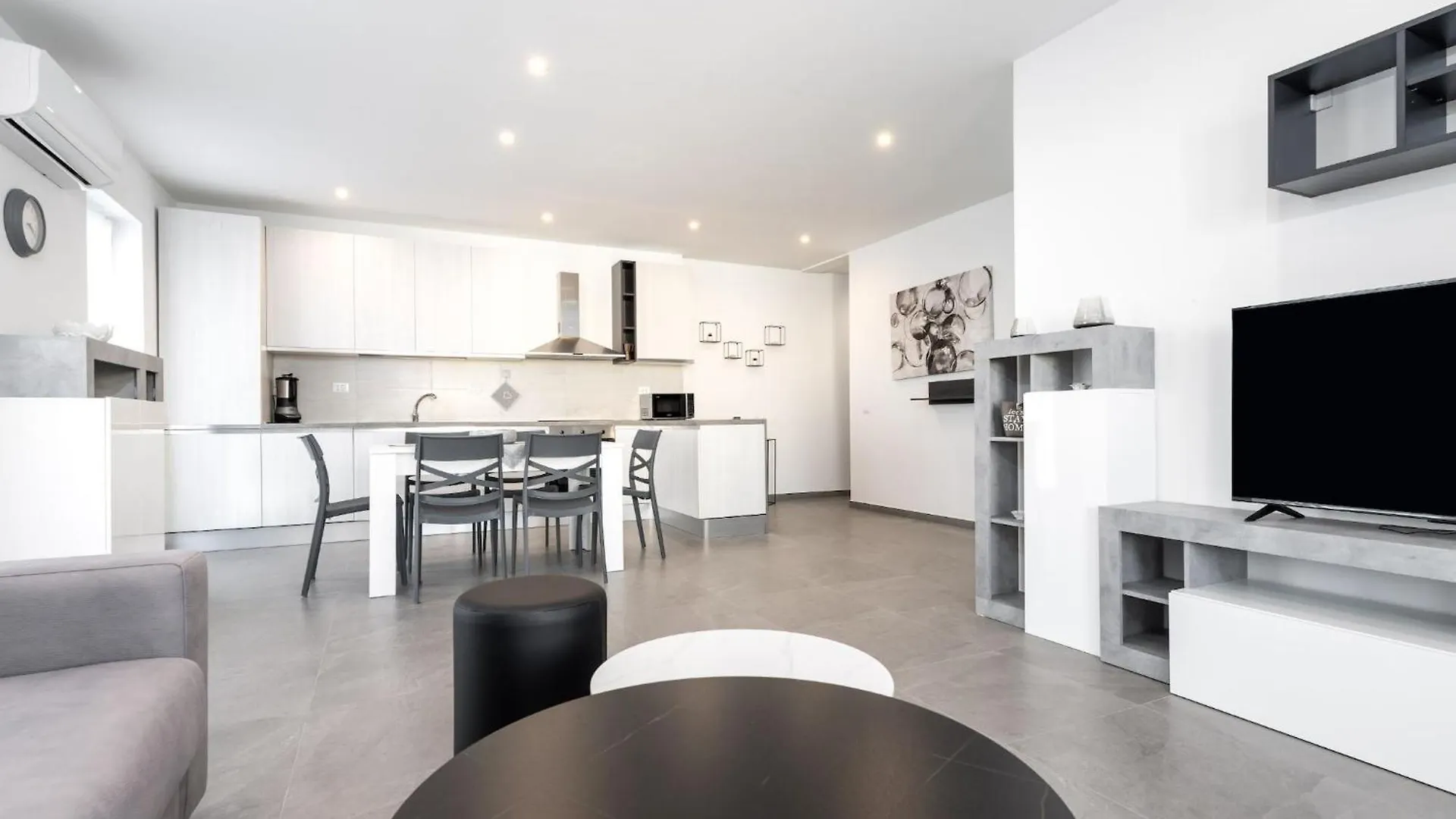 Apartment Baricevic - Two Bedroom Apartment With Balcony Opatija